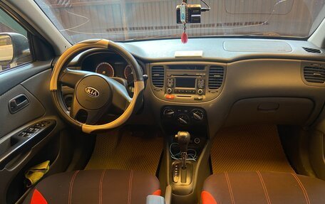 KIA Rio II, 2010 год, 550 000 рублей, 8 фотография