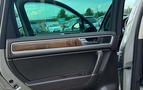 Volkswagen Touareg III, 2015 год, 3 990 000 рублей, 15 фотография