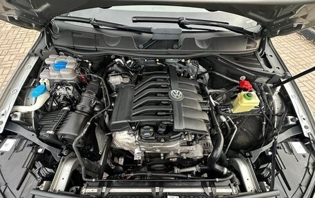 Volkswagen Touareg III, 2015 год, 3 990 000 рублей, 8 фотография
