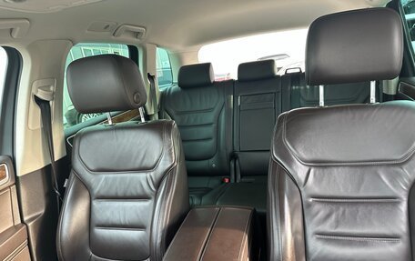 Volkswagen Touareg III, 2015 год, 3 990 000 рублей, 22 фотография