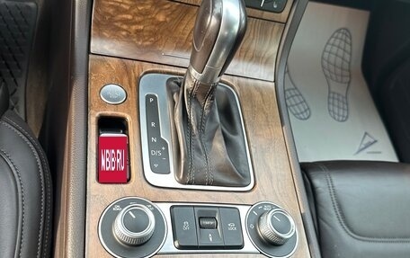 Volkswagen Touareg III, 2015 год, 3 990 000 рублей, 23 фотография