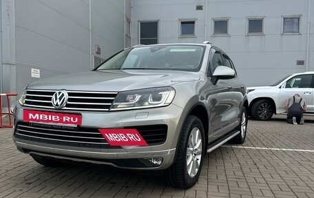 Volkswagen Touareg III, 2015 год, 3 990 000 рублей, 7 фотография