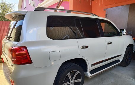 Toyota Land Cruiser 200, 2013 год, 3 250 000 рублей, 2 фотография
