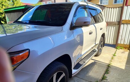 Toyota Land Cruiser 200, 2013 год, 3 250 000 рублей, 5 фотография