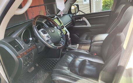 Toyota Land Cruiser 200, 2013 год, 3 250 000 рублей, 13 фотография
