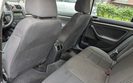 Volkswagen Jetta VI, 2010 год, 650 000 рублей, 4 фотография
