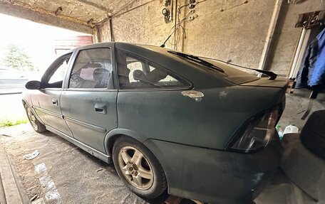 Opel Vectra B рестайлинг, 2000 год, 150 000 рублей, 3 фотография