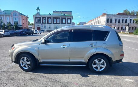 Mitsubishi Outlander III рестайлинг 3, 2007 год, 1 100 000 рублей, 6 фотография