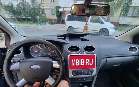 Ford Focus II рестайлинг, 2006 год, 480 000 рублей, 3 фотография