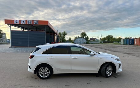 KIA cee'd III, 2018 год, 1 500 000 рублей, 2 фотография