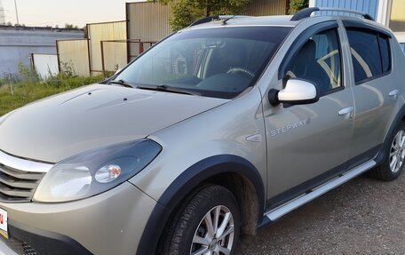 Renault Sandero I, 2013 год, 700 000 рублей, 10 фотография