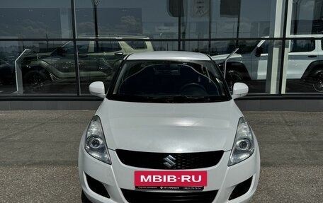 Suzuki Swift IV, 2013 год, 825 000 рублей, 2 фотография