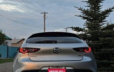 Mazda 3, 2020 год, 1 950 000 рублей, 4 фотография