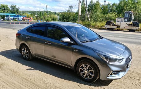 Hyundai Solaris II рестайлинг, 2017 год, 1 100 000 рублей, 3 фотография
