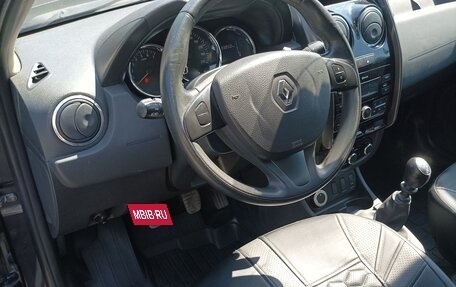 Renault Duster I рестайлинг, 2017 год, 1 300 000 рублей, 6 фотография