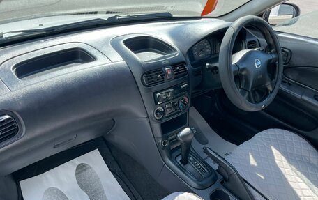 Nissan AD II, 2003 год, 399 999 рублей, 13 фотография