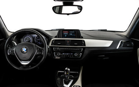 BMW 1 серия, 2017 год, 1 575 000 рублей, 11 фотография