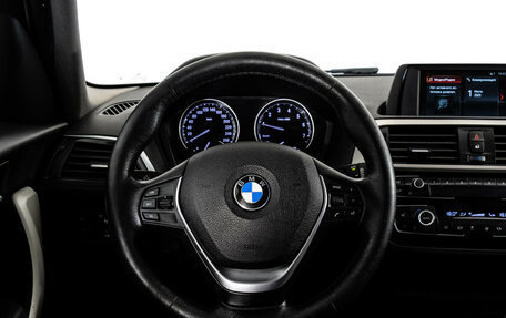 BMW 1 серия, 2017 год, 1 575 000 рублей, 13 фотография