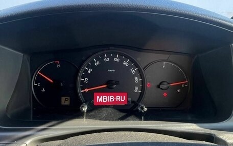 Toyota HiAce H200, 2015 год, 2 200 000 рублей, 14 фотография