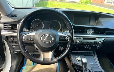 Lexus ES VII, 2015 год, 2 350 000 рублей, 7 фотография