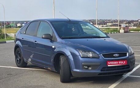 Ford Focus II рестайлинг, 2005 год, 450 000 рублей, 1 фотография