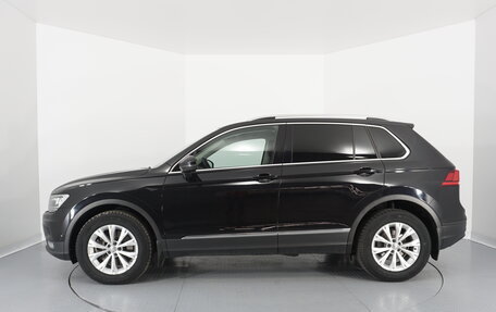 Volkswagen Tiguan II, 2018 год, 2 490 000 рублей, 6 фотография