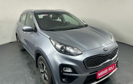 KIA Sportage IV рестайлинг, 2019 год, 2 390 000 рублей, 3 фотография