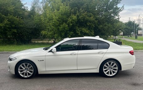 BMW 5 серия, 2011 год, 1 980 000 рублей, 3 фотография