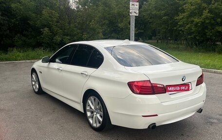 BMW 5 серия, 2011 год, 1 980 000 рублей, 4 фотография