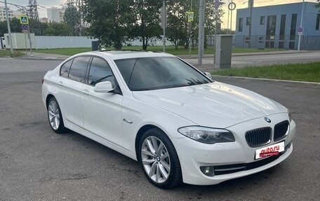 BMW 5 серия, 2011 год, 1 980 000 рублей, 8 фотография