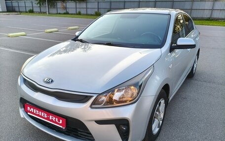 KIA Rio IV, 2017 год, 960 000 рублей, 2 фотография