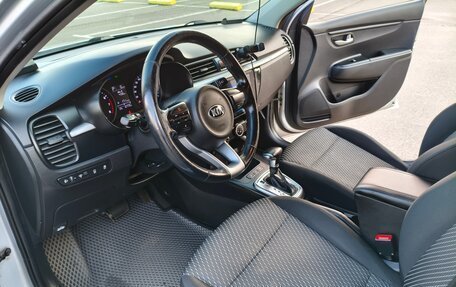 KIA Rio IV, 2017 год, 960 000 рублей, 15 фотография