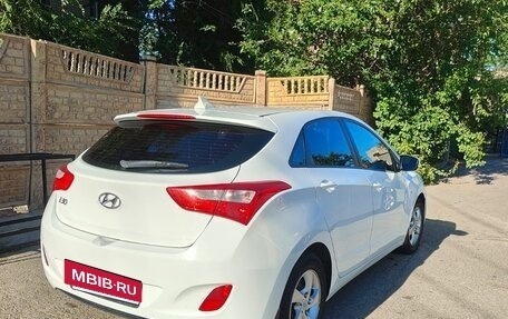 Hyundai i30 II рестайлинг, 2015 год, 1 350 000 рублей, 2 фотография
