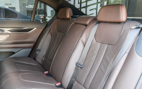 BMW 7 серия, 2017 год, 3 950 000 рублей, 13 фотография