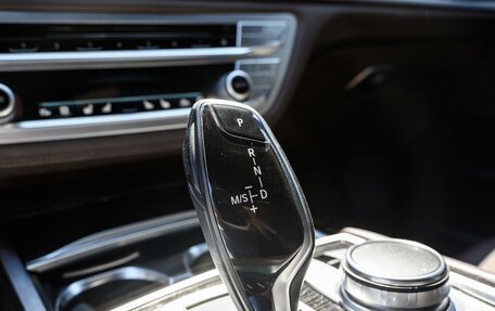 BMW 7 серия, 2017 год, 3 950 000 рублей, 20 фотография