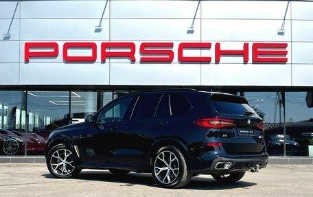 BMW X5, 2019 год, 6 990 000 рублей, 3 фотография