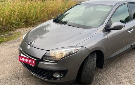 Renault Megane III, 2013 год, 850 000 рублей, 2 фотография