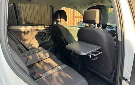 Volkswagen Tiguan II, 2018 год, 2 450 000 рублей, 27 фотография