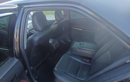 Toyota Camry, 2012 год, 1 640 000 рублей, 6 фотография