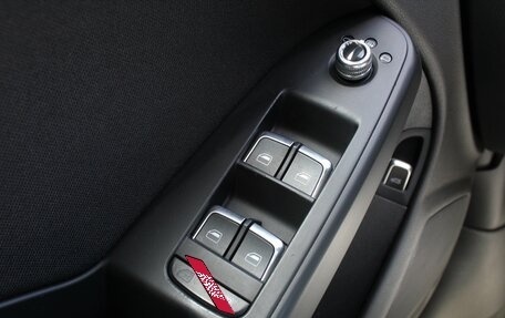 Audi A4, 2013 год, 1 390 000 рублей, 17 фотография