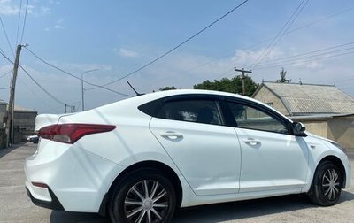 Hyundai Solaris II рестайлинг, 2018 год, 710 000 рублей, 1 фотография