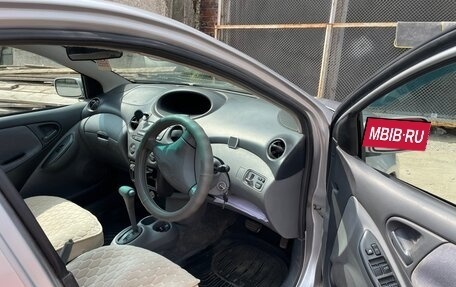 Toyota Vitz, 2000 год, 450 000 рублей, 5 фотография