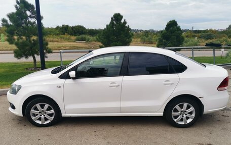 Volkswagen Polo VI (EU Market), 2012 год, 700 000 рублей, 3 фотография