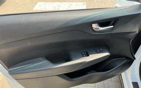 Hyundai Solaris II рестайлинг, 2017 год, 1 250 000 рублей, 9 фотография