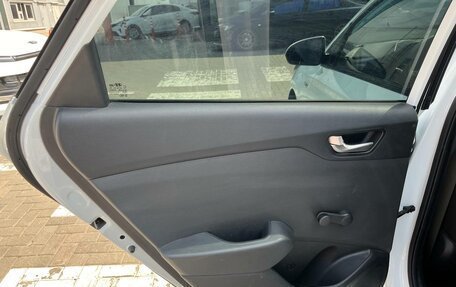 Hyundai Solaris II рестайлинг, 2017 год, 1 250 000 рублей, 16 фотография