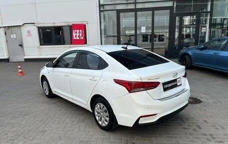 Hyundai Solaris II рестайлинг, 2017 год, 1 250 000 рублей, 7 фотография
