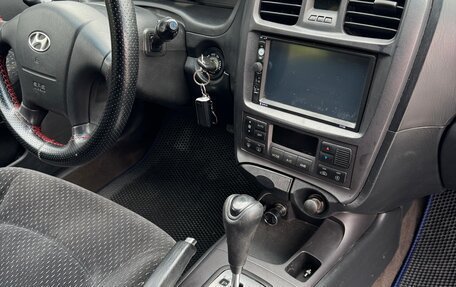 Hyundai Sonata IV рестайлинг, 2004 год, 360 000 рублей, 13 фотография