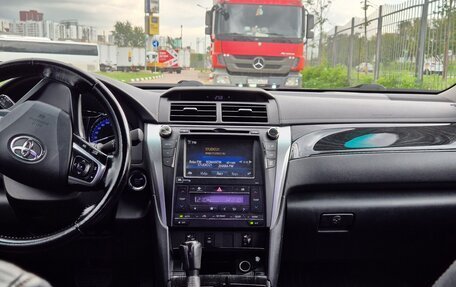 Toyota Camry, 2016 год, 2 200 000 рублей, 6 фотография