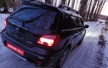 Mitsubishi Outlander III рестайлинг 3, 2007 год, 650 000 рублей, 10 фотография