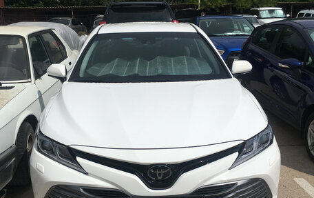 Toyota Camry, 2018 год, 3 800 000 рублей, 8 фотография